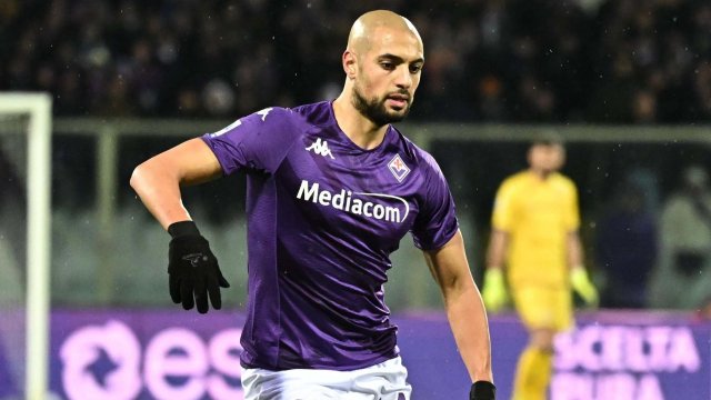 Sofyan Amrabat sous le maillot de la Fiorentina