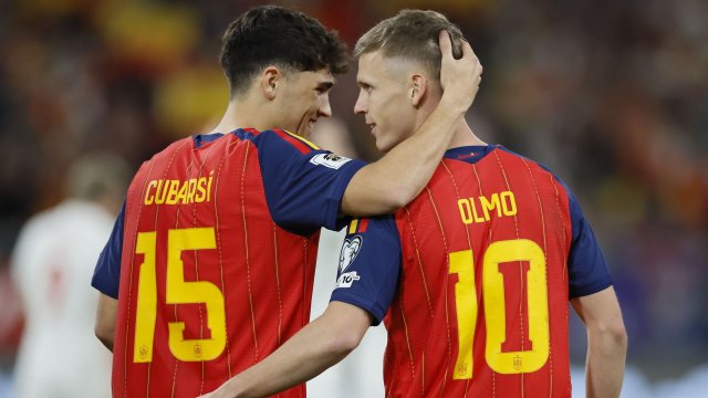 Pau Cubarsi et Dani Olmo