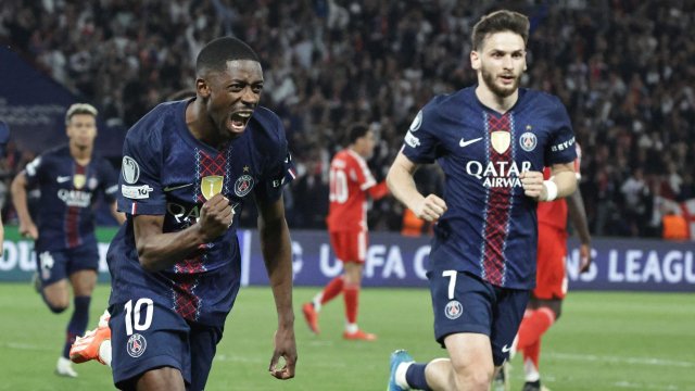 Dembélé célèbre son premier but face au Bayern