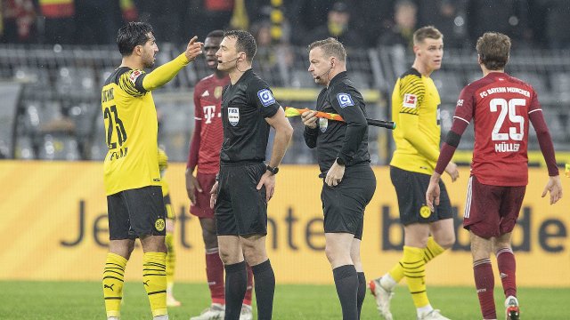 Felix Zwayer lors de BVB-Bayern