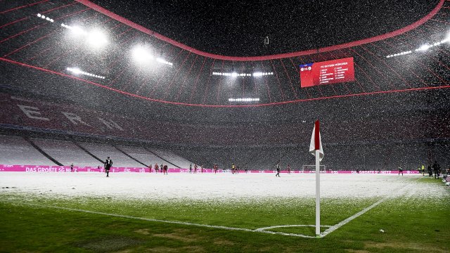 L'Allianz Arena du Bayern Munich sous la neige