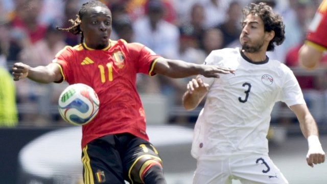 Jérémy Doku (Belgique) et Mohamed Hany (Égypte)