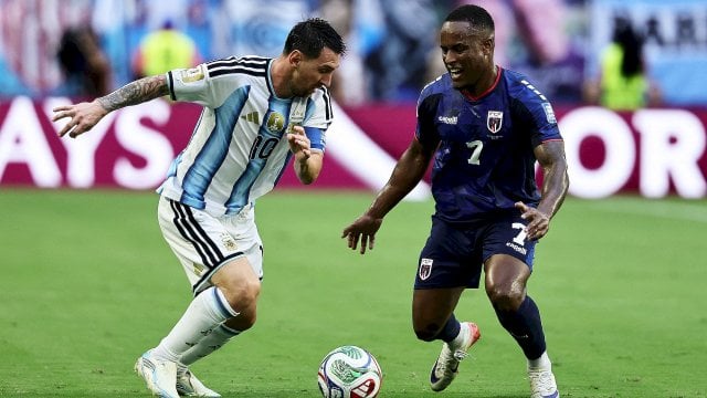 Lionel Messi (Argentine) et Jovane Cabral (Cap-Vert)