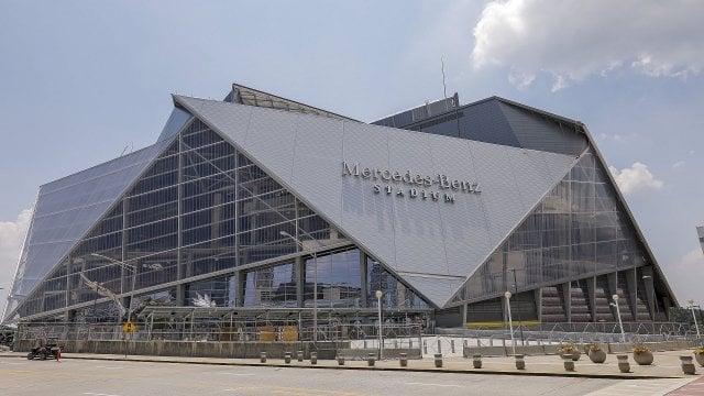 Mercedes-Benz Arena