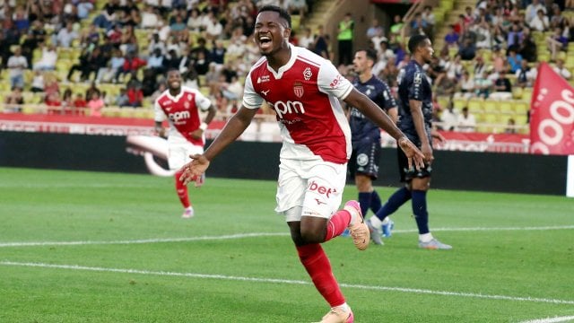 Ansu Fati célèbre un but avec l'AS Monaco