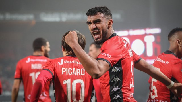 Rayan Ghrieb, buteur avec Guingamp