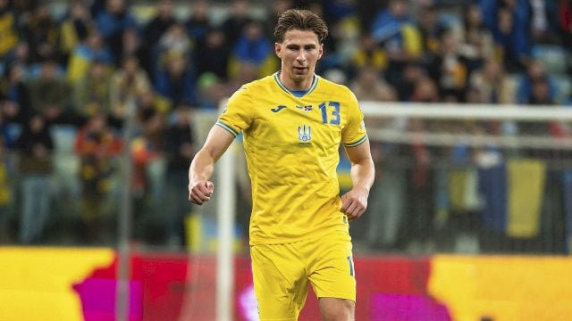 Zabarnyi avec l'Ukraine