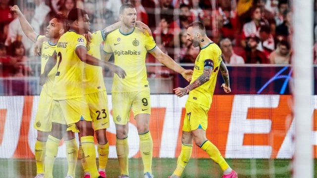 Inter