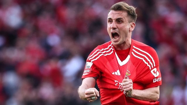 Kerem Aktürkoğlu sous les couleurs de Benfica