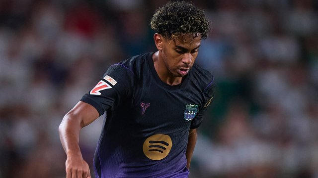 Lamine Yamal face à Elche
