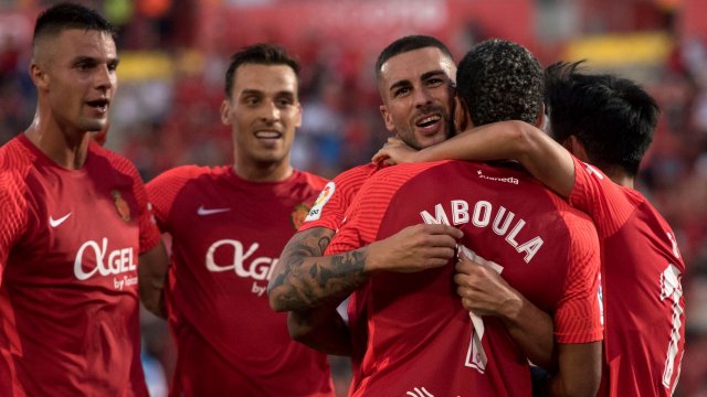 Los jugadores del Real Mallorca celebran un gol