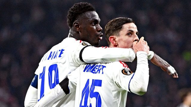 Niakhaté (OL) et Himbert (OL)