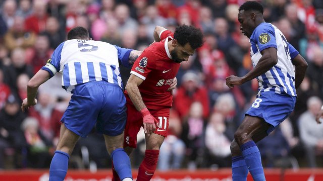 Salah (Liverpool) en action contre Brighton