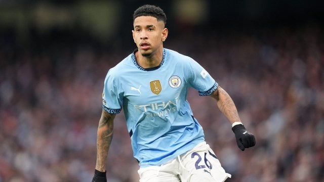 Savinho avec Manchester City