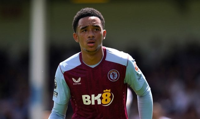 Jacob Ramsey s’engage à Newcastle