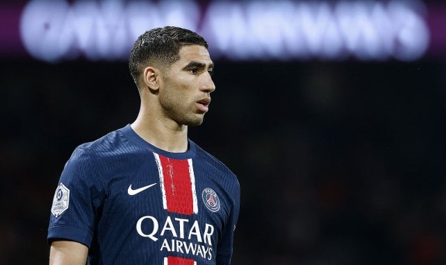 Achraf Hakimi, avec le maillot du PSG.