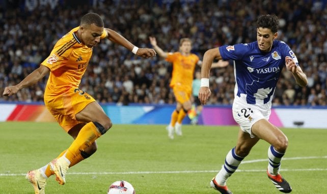 Nayef Aguerd contre Mbappé