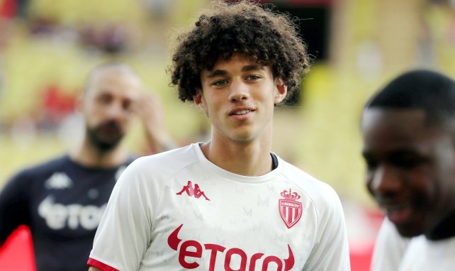 Maghnes Akliouche avec l'AS Monaco