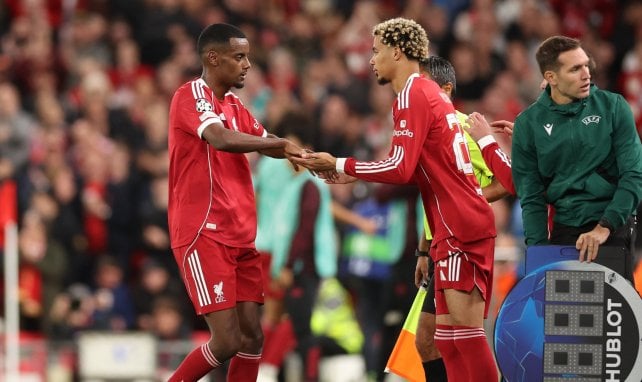 Liverpool a déjà 2 options pour remplacer Alexander Isak