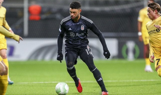 Alex Oxlade-Chamberlain sur le point de retrouver un club étonnant