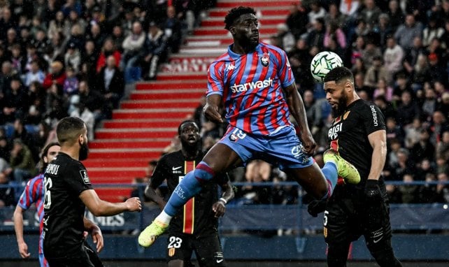 Alexandre Mendy sous les couleurs du SM Caen.