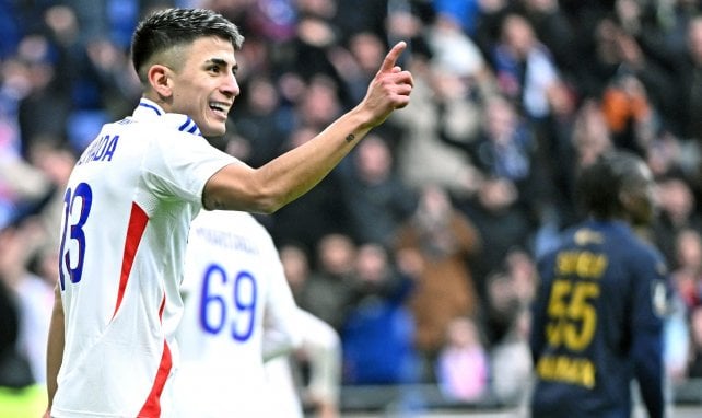 Thiago Almada à l'OL