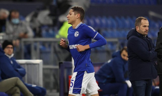 Amine Harit en action sous les couleurs de Schalke 04