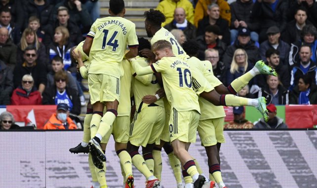 Premier League : Arsenal maîtrise Leicester et poursuit sa remontée au classement