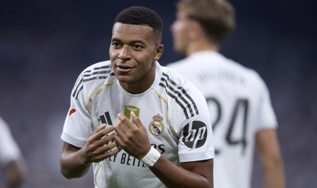 Kylian Mbappé célèbre son but face à Osasuna