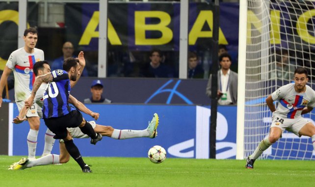 Çalhanoğlu marque le but décisif pour l''Inter face au Barça