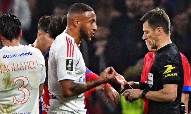La direction technique de l’arbitrage valide toutes les décisions contestées de l’arbitre d’OL-PSG !