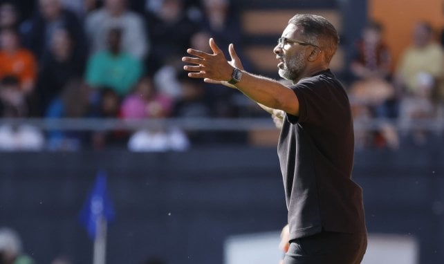 OM, Habib Beye : "je ne démissionnerai pas, sauf si je suis le problème"