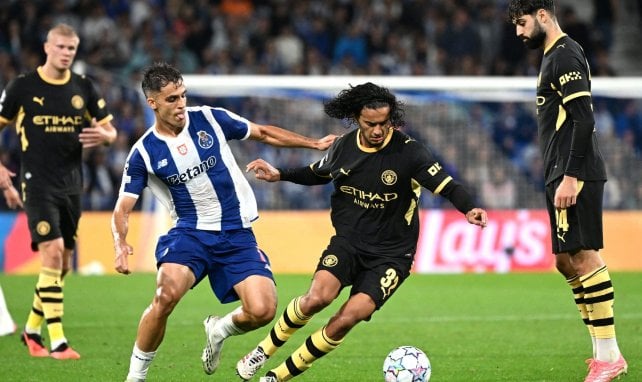 Man City : Haaland encense Bouaddi… et le taquine 