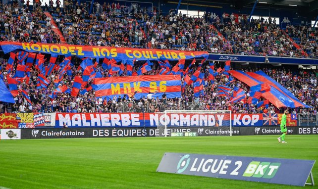 Les tribunes de Caen