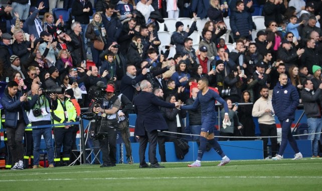 Luis Campos et Kylian Mbappé au PSG