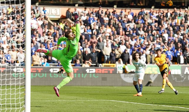 Nunes sublime buteur avec les Wolves contre Chelsea