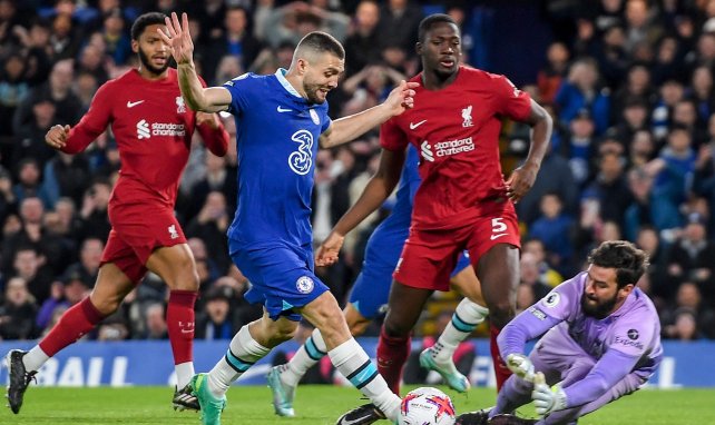 Mateo Kovačić avec Chelsea contre Liverpool