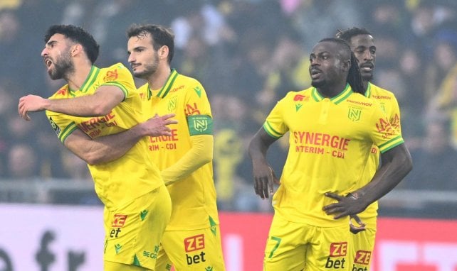 Pedro Chirivella et Moses Simon