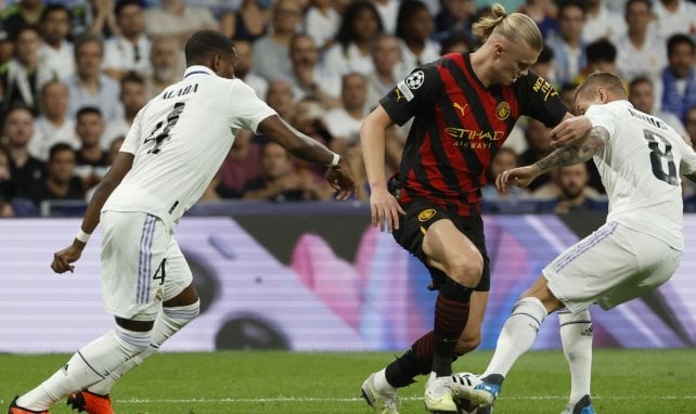 Erling Haaland coincé dans la défense madrilène