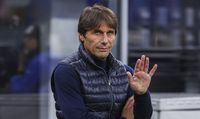 Antonio Conte sur le banc de Naples