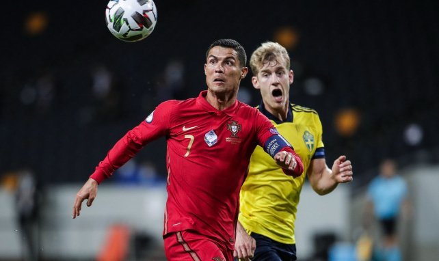 Cristiano Ronaldo face à la Suède avec le Portugal