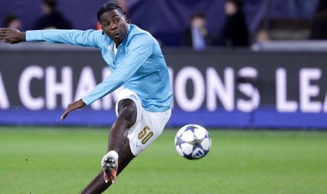 OM : inquiétude pour Darryl Bakola