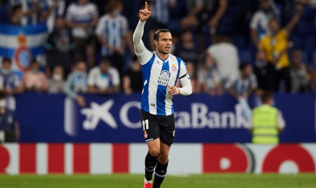 Raúl De Tomás célèbre un but avec l'Espanyol