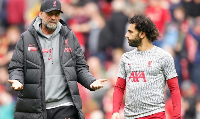 Jürgen Klopp en discussion avec Mohamed Salah