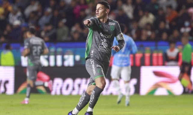 James Rodriguez régale déjà tout le monde au Mexique