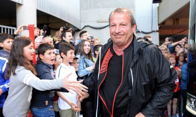 Le monde du football français rend hommage à Rolland Courbis