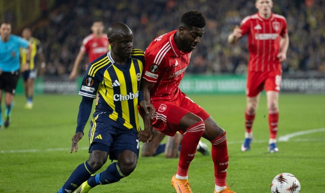 C3 : le Fenerbahçe de Kanté et Guendouzi prend l’eau contre Nottingham Forest