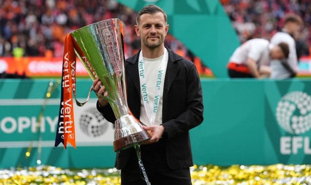 À 34 ans, le coach Jack Wilshere fait le bonheur de Luton Town !