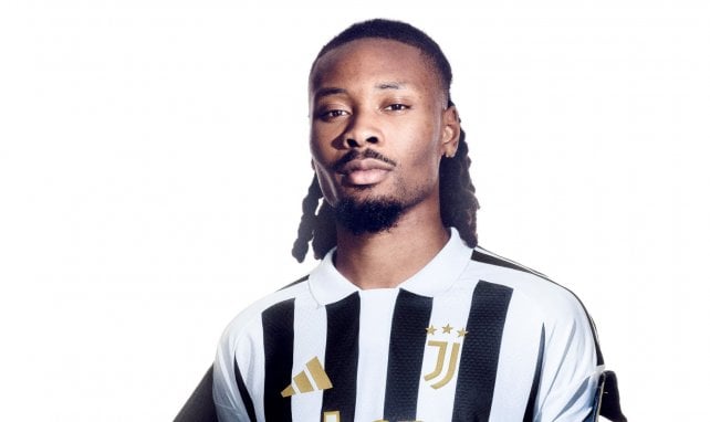 Adidas dévoile le nouveau maillot de la Juventus Turin
