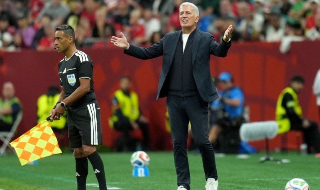 « Se qualifier après 12 ans et passer un tour, c’est un excellent résultat », l’analyse lunaire de Vladimir Petkovic après l’élimination de l’Algérie